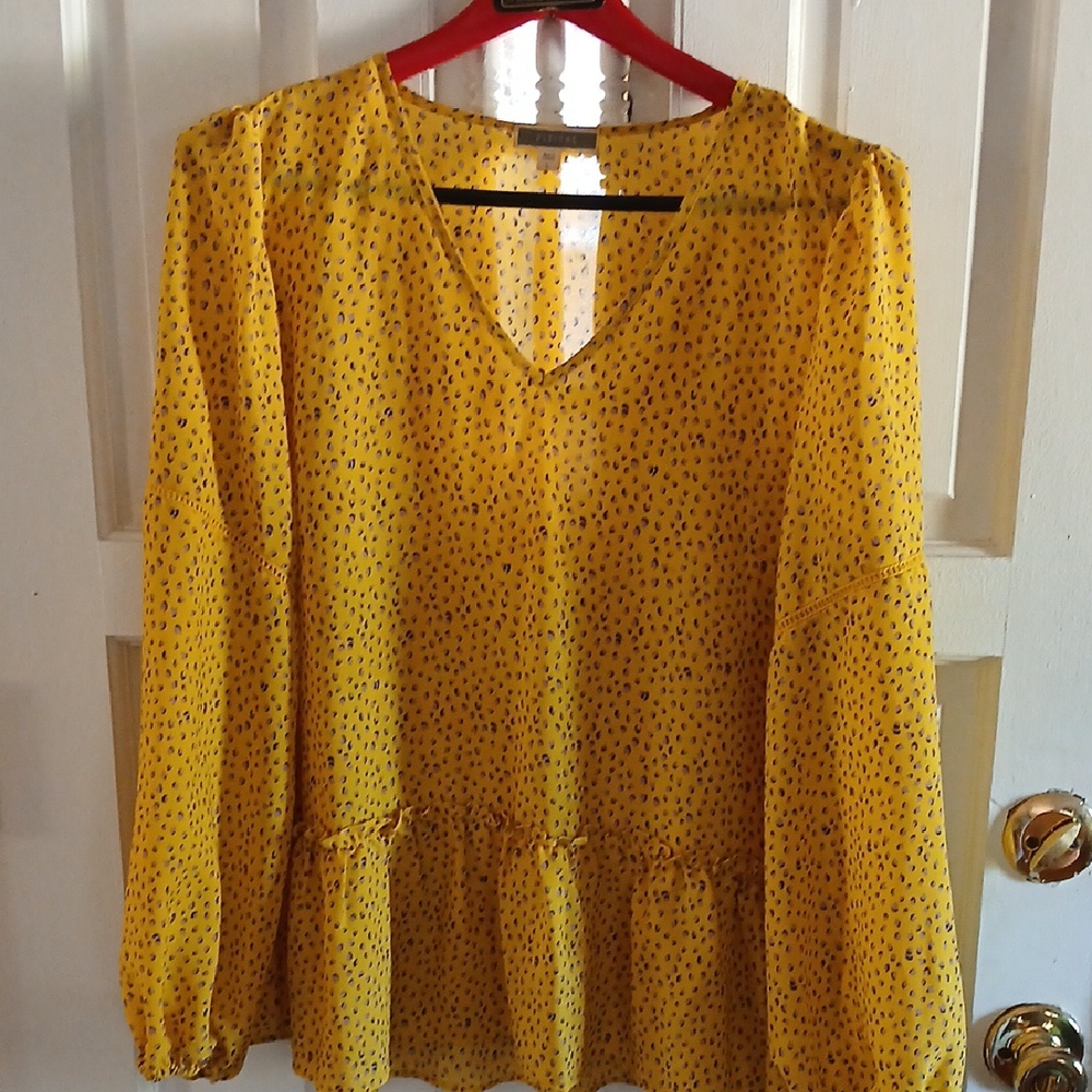 Pleionne Size L Yellow Polka Dot Women's Top